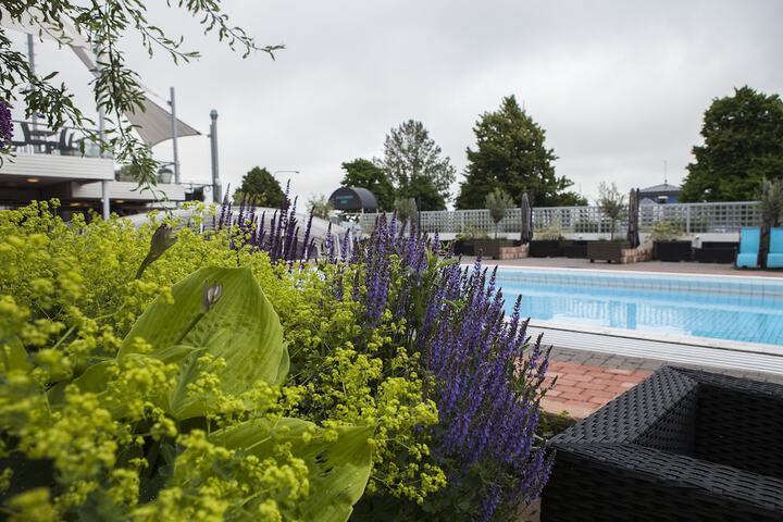 Pool 29 of 47