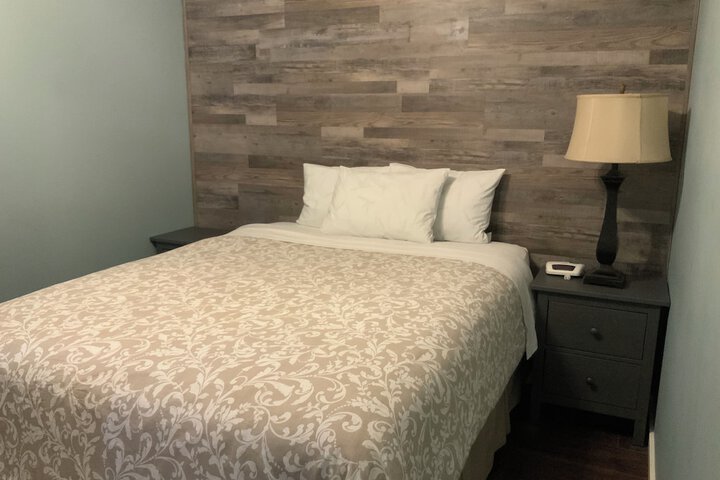 Room 9 of 38