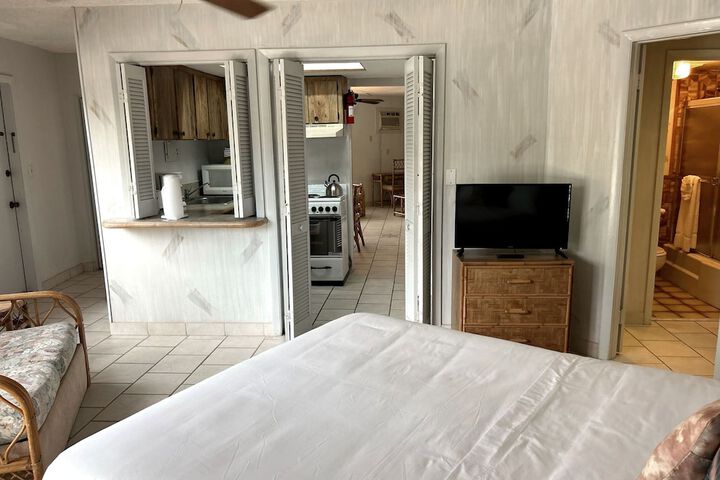 Room 5 of 26