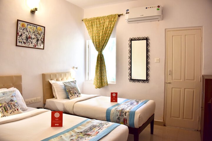 Room 9 of 44