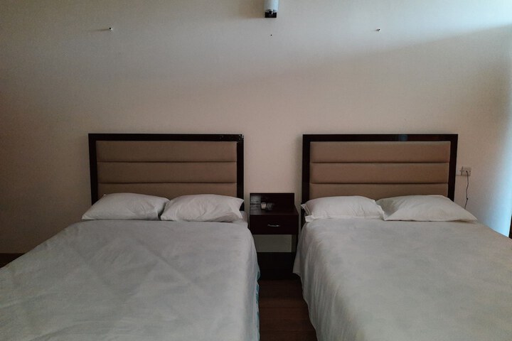 Room 13 of 56