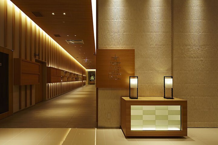 Hotel 4 of 76