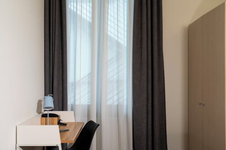Room 14 of 45