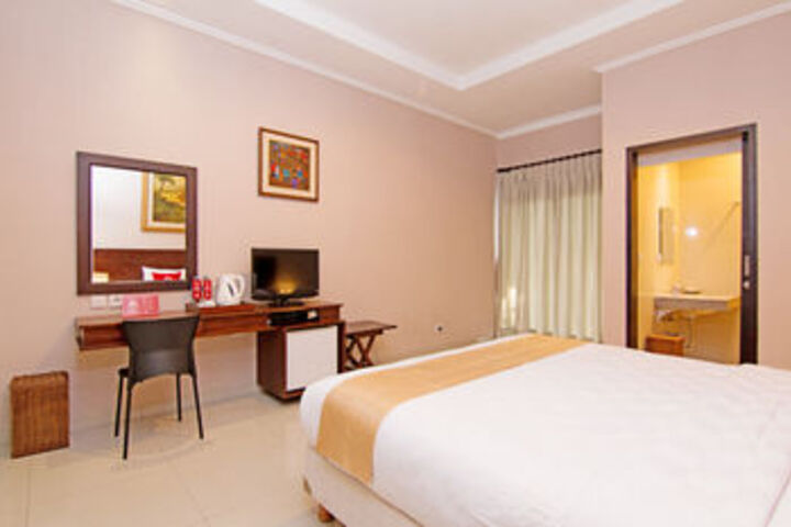 Room 9 of 23