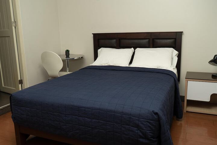 Room 40 of 94