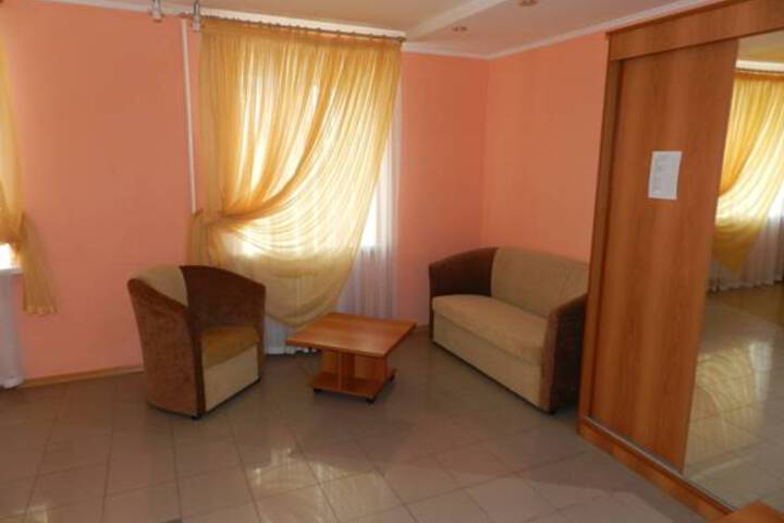 AVIATOR HOTEL