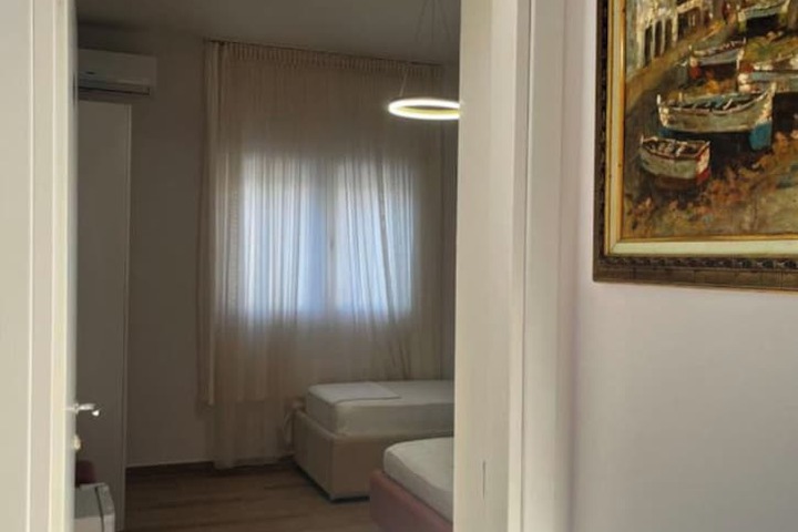 Hotel 2 of 71