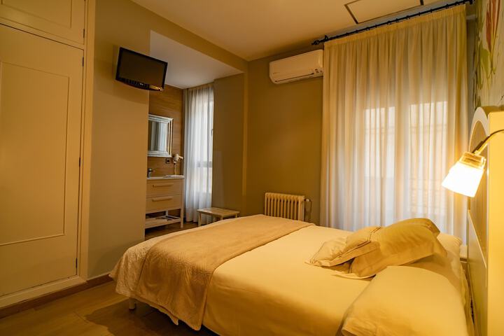 Room 16 of 51
