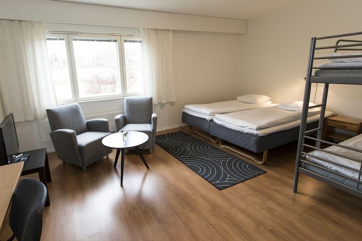 Room 4 of 55