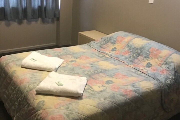 Room 9 of 62