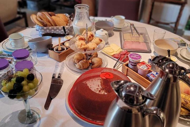 Dining 42 of 57