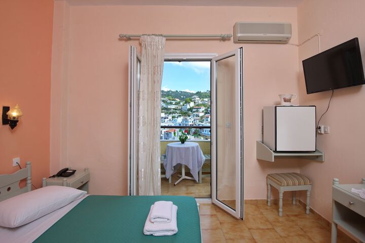 Room 29 of 49