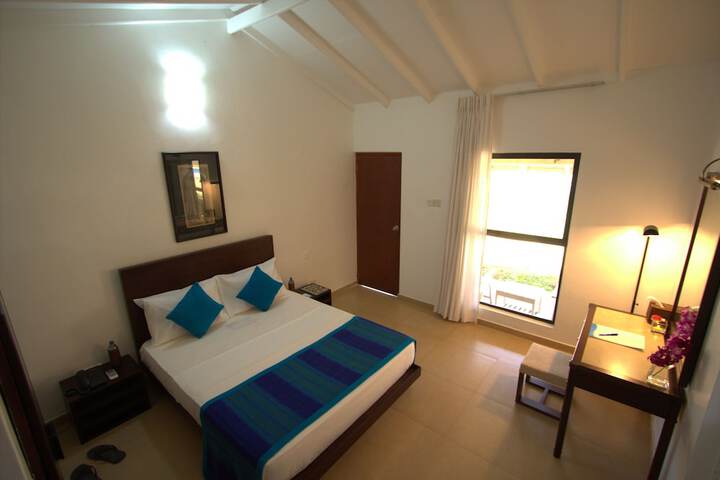 Room 5 of 29