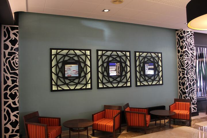 Guest Lobby
