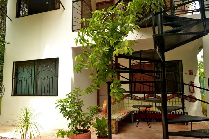 VILLA ZENA LIZA ART HOTEL