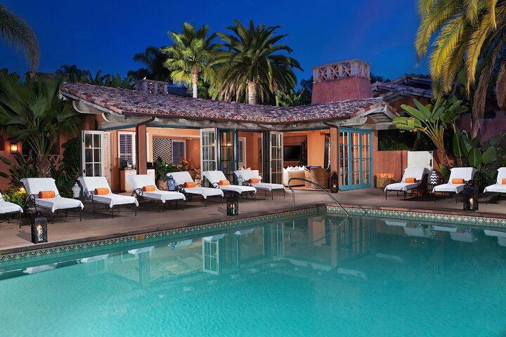 Private pool