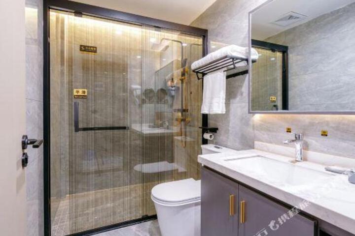 JINHANLAN HOTEL