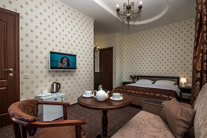 Room 17 of 67