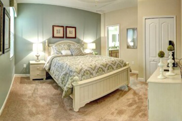 Room 33 of 34