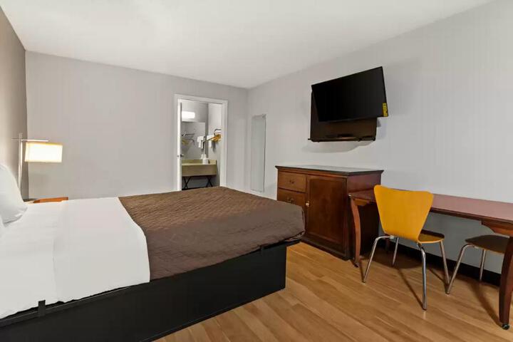 Double Bed (10 of 23)