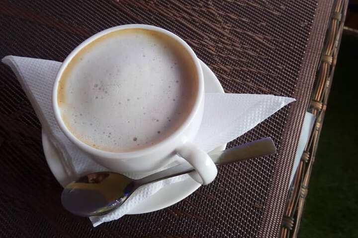Breakfast/Coffee Service 25 of 32