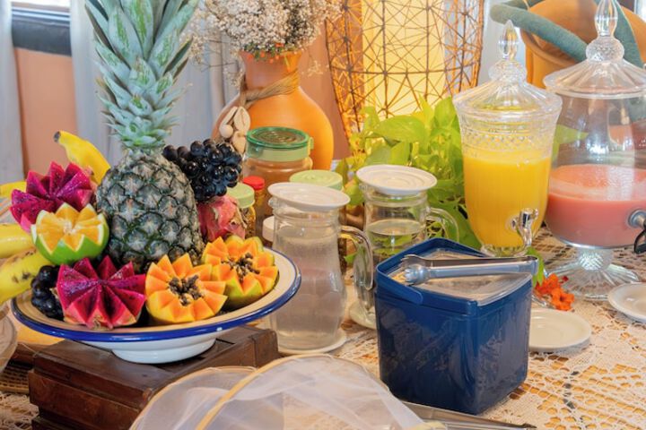 Breakfast/Coffee Service 70 of 86