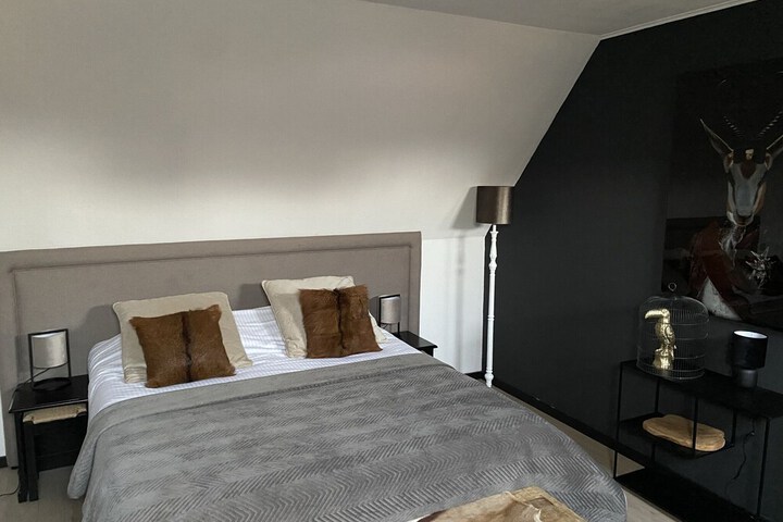 Room 14 of 43