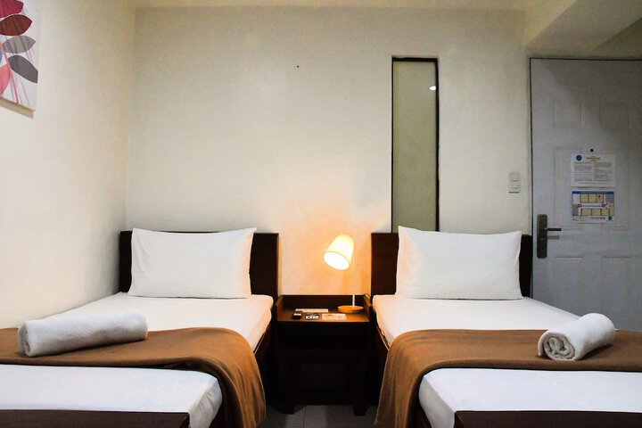 Room 14 of 29