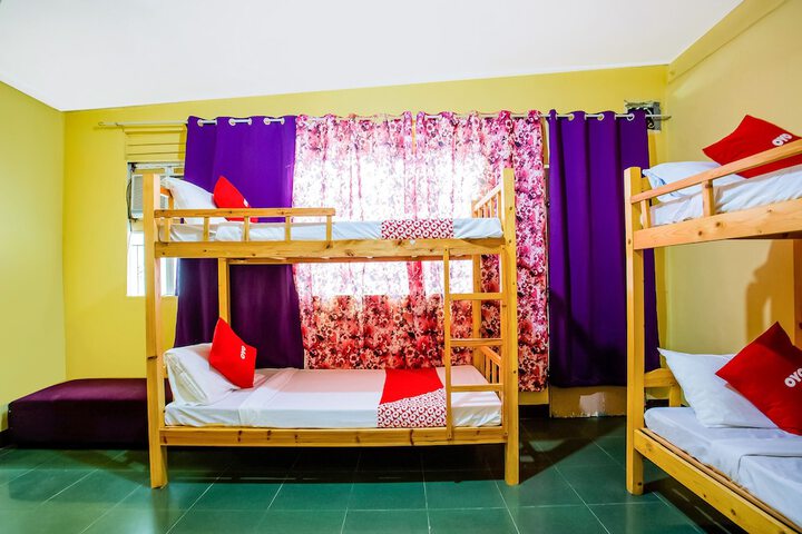 Room 14 of 25