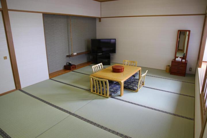 Inside Room Photo