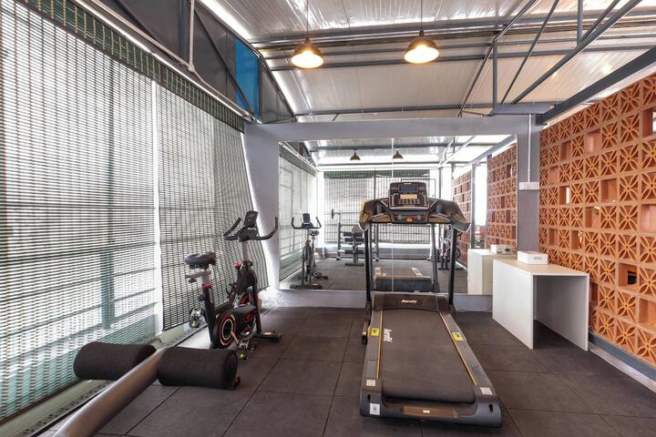 Health and Fitness 29 of 33