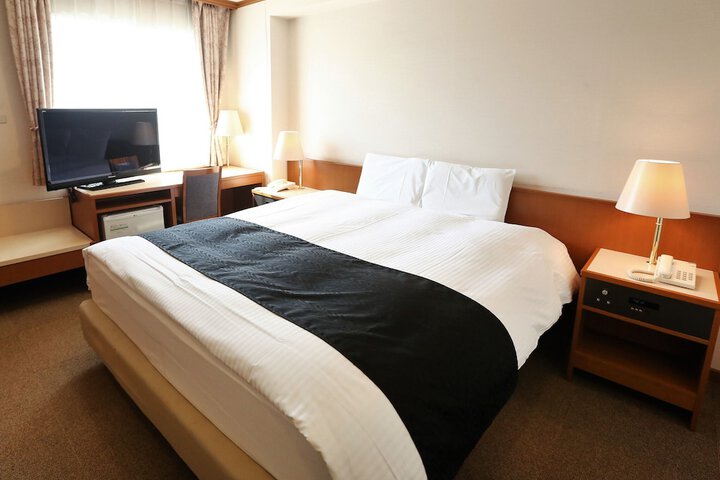 Room 7 of 69