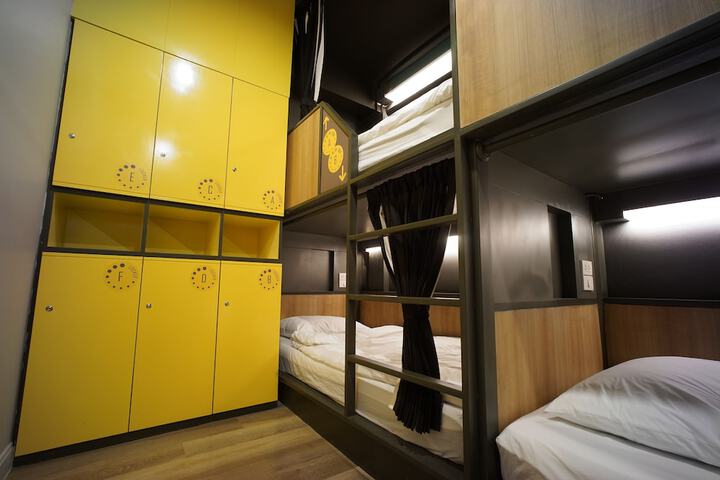 Room 14 of 47