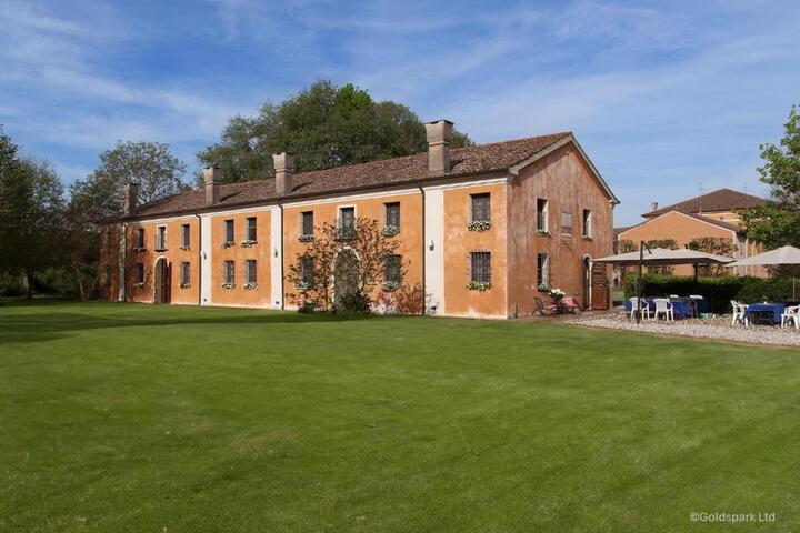 Fitness Facility Photos