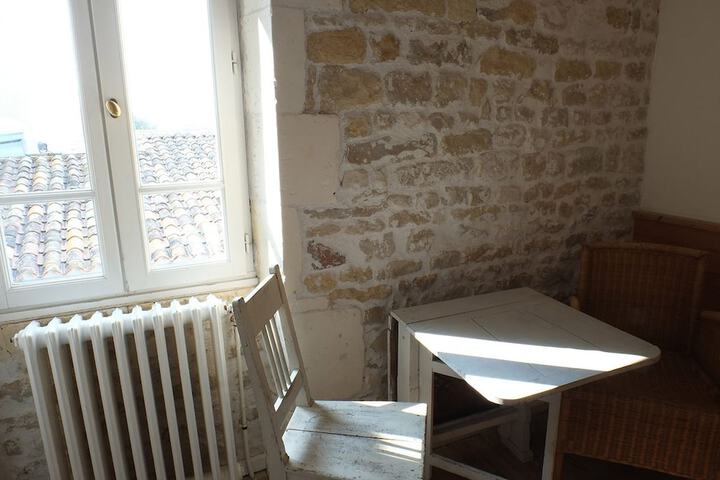 Room 43 of 105