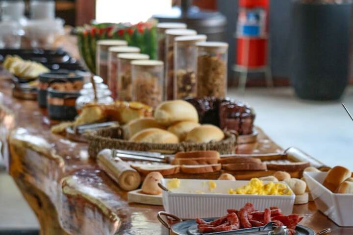 Breakfast/Coffee Service 110 of 133