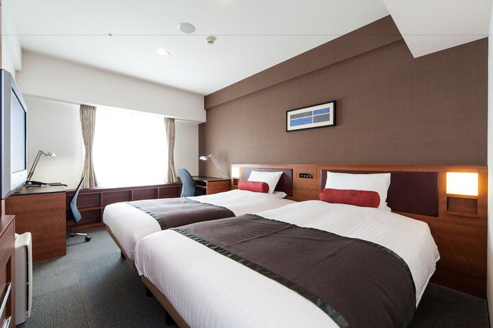 Room 5 of 53