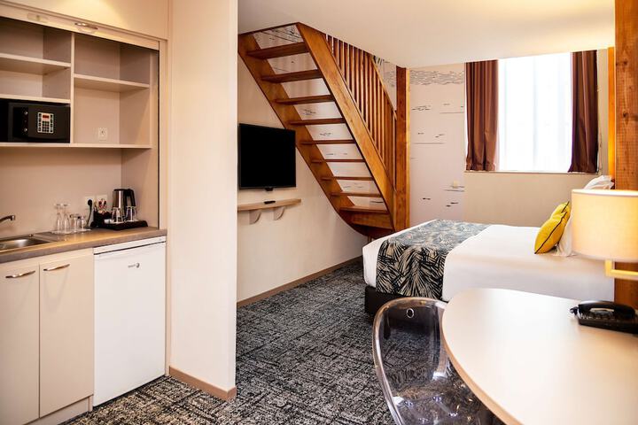 Room 29 of 73