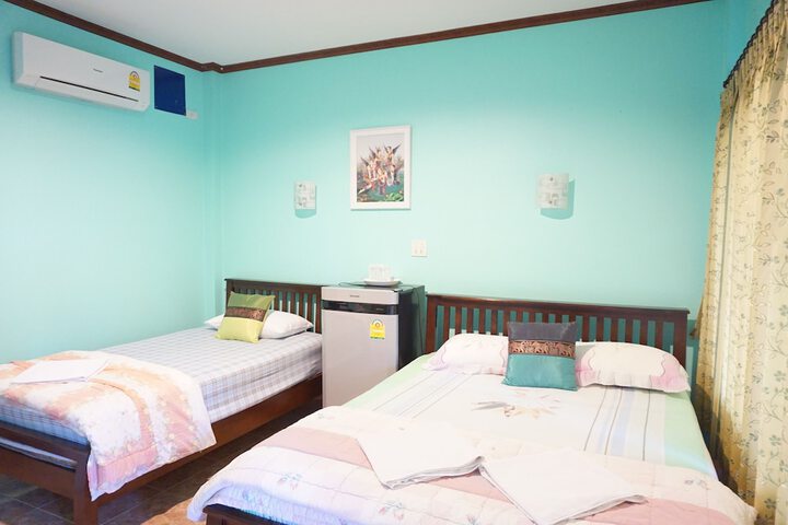 Room 8 of 69