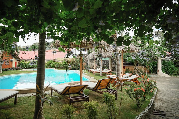 Pool 62 of 122