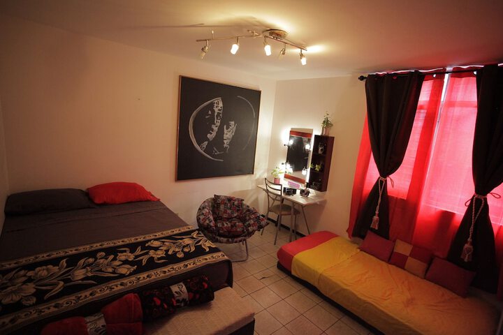 Room 72 of 80