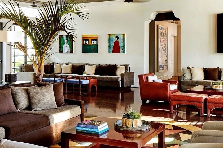 Lobby Photos
