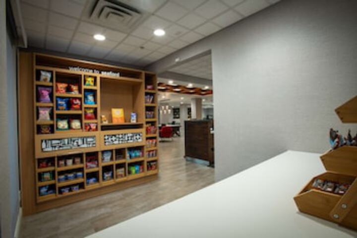 Snack bar