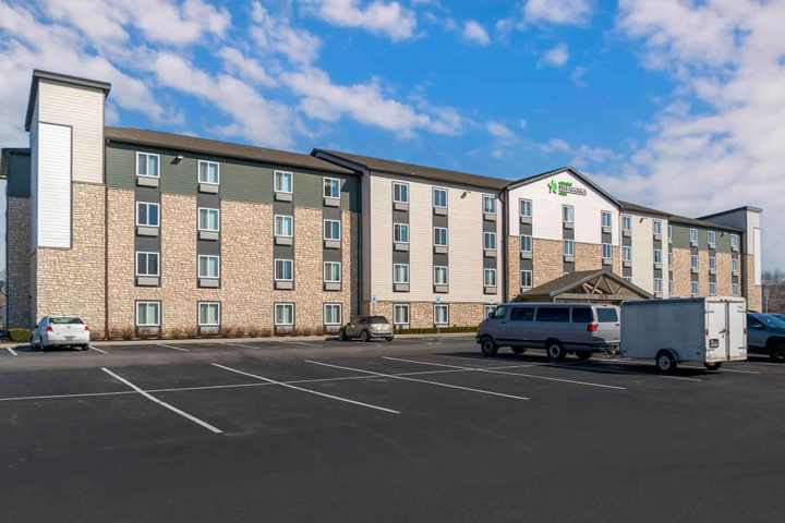 Exterior of Homestead Detroit - Auburn Hills