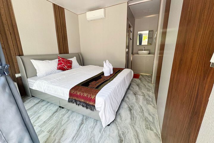 Room 19 of 45
