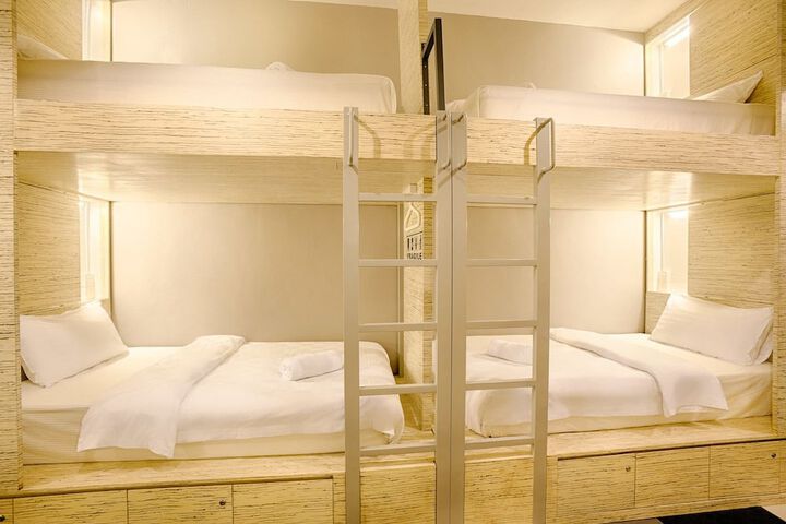 Room 6 of 46