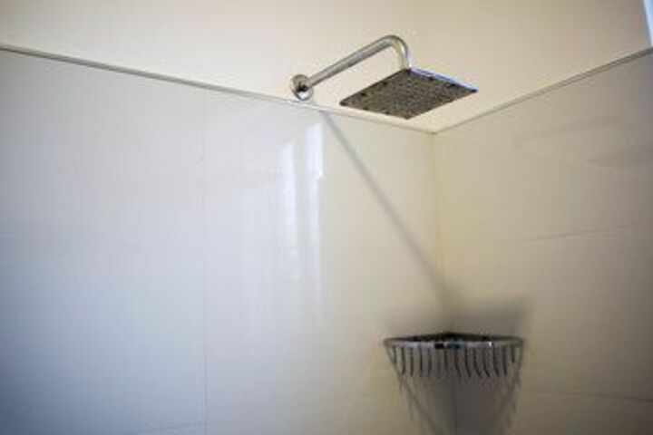 Room 4 of 25