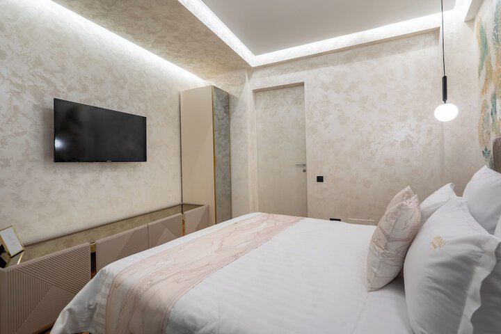 Room 545 of 552