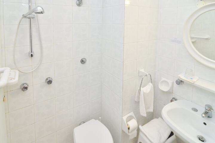 Bath Interior