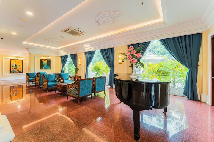 Lobby Photos